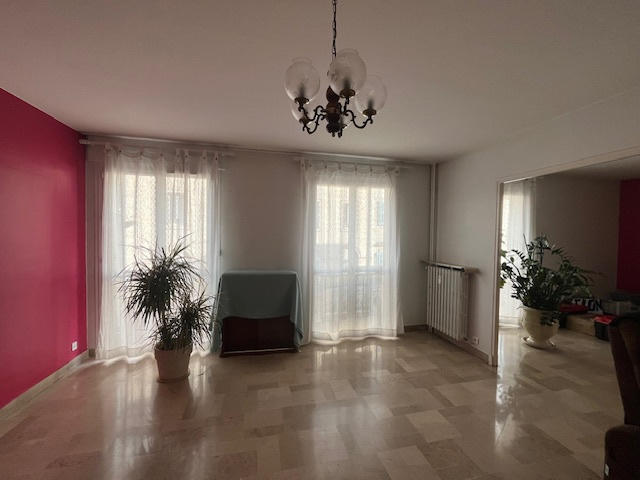 Appartement - 113 m² - 4 pièces