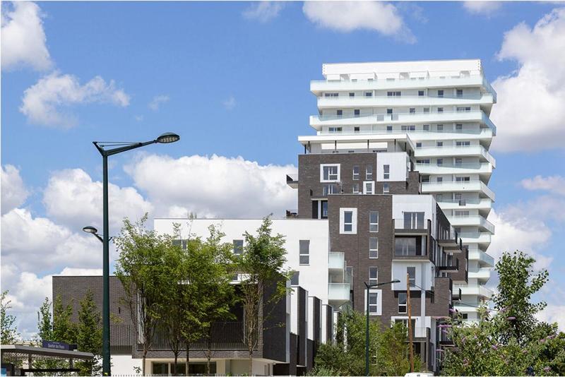 Appartement - 87 m² - 5 pièces