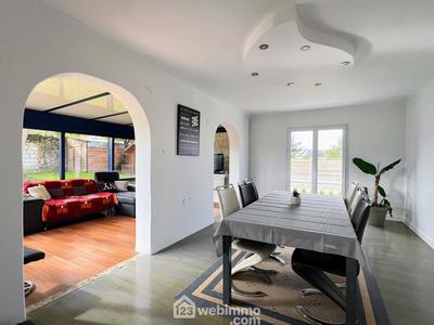 Maison - 109 m² - 5 pièces