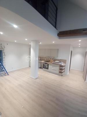 Duplex - 106 m² - 4 pièces