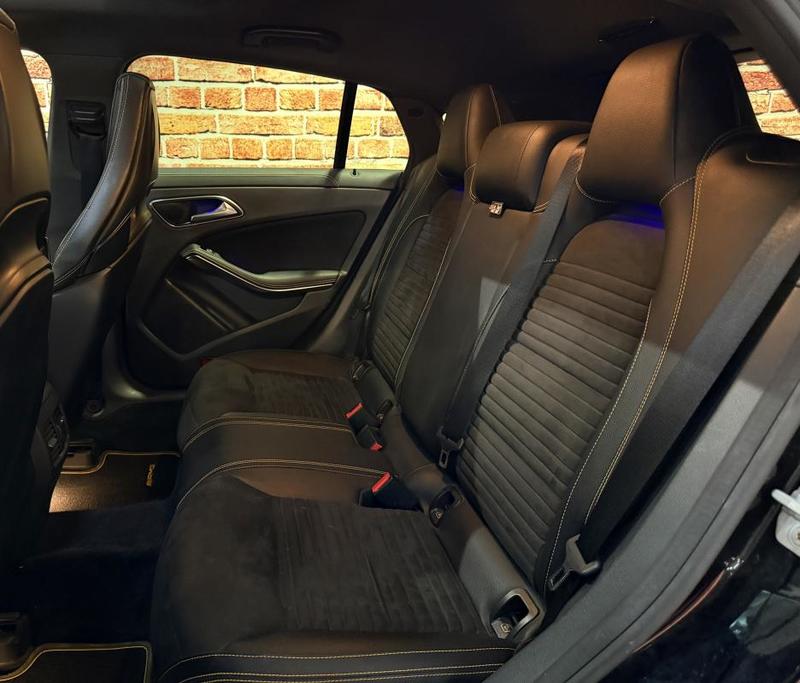 Mercedes Cla Shooting Brake 45 Amg 4matic 7g-Dct / Carplay Toit Ouvrant