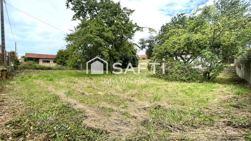 Terrain - 1 271 m²