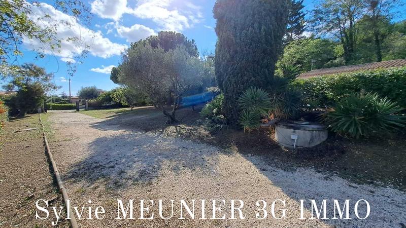 Maison - 208 m² - 6 pièces