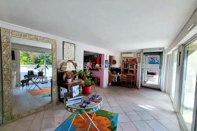 Maison de ville - 145 m² - 6 pièces