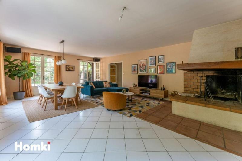 Maison - 160 m² - 6 pièces