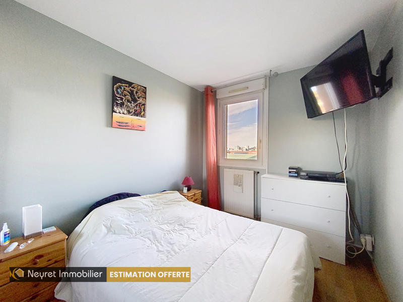 Appartement - 85 m² - 4 pièces