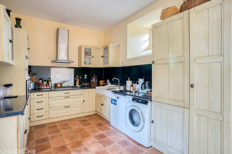 Maison traditionnelle - 152 m² - 5 pièces