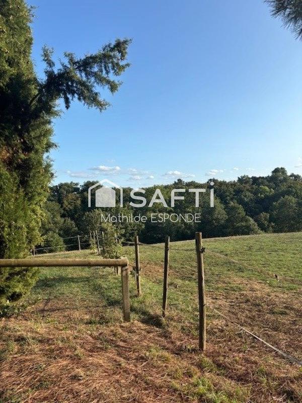 Maison - 235 m² - 7 pièces