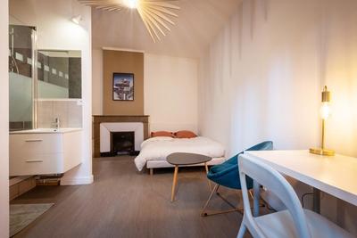 Chambre - 18 m² - 1 pièce