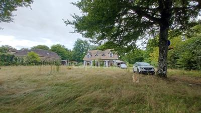 Maison - 174 m² - 6 pièces