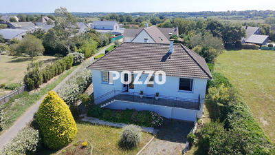 Maison - 95 m² - 5 pièces
