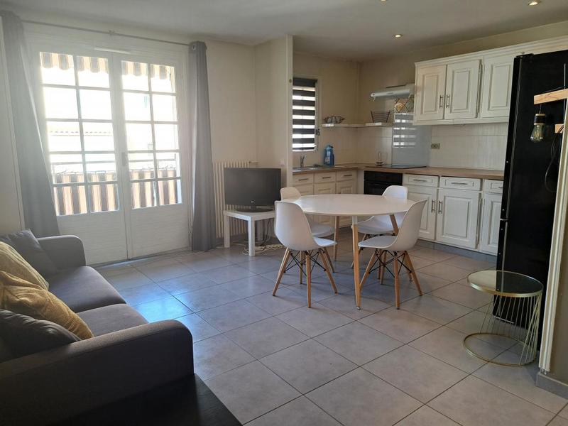 Studio - 28 m² - 1 pièce