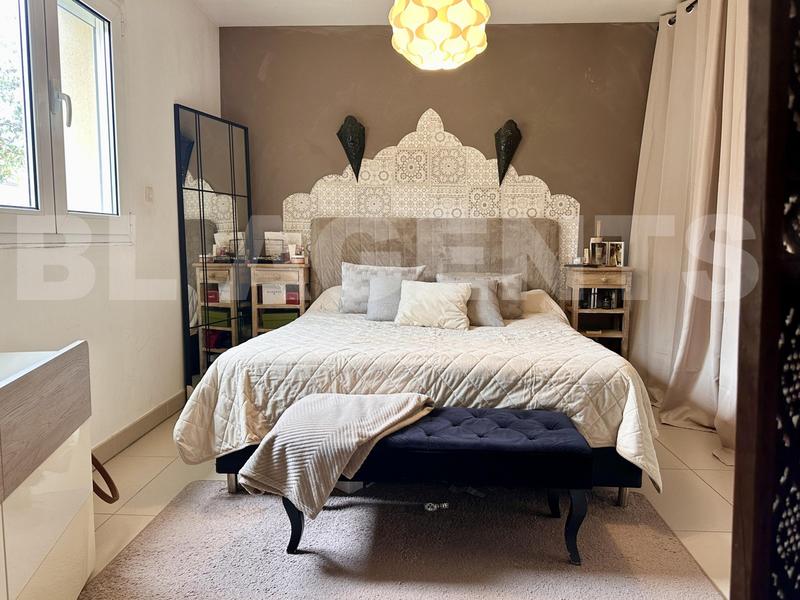 Maison - 173 m² - 8 pièces