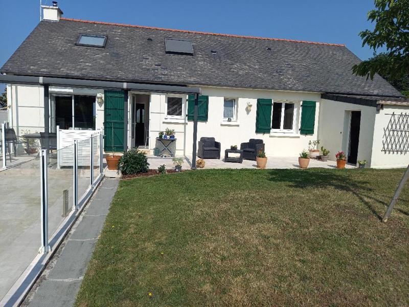 Maison - 93 m² - 5 pièces