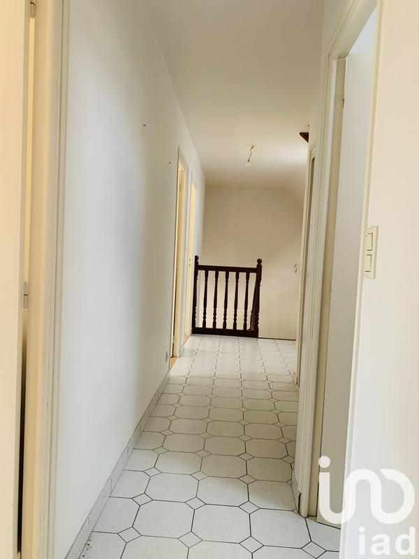 Maison - 99 m² - 5 pièces