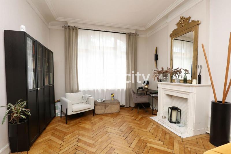 Maison - 159 m² - 6 pièces