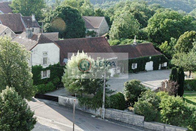Maison bourgeoise - 210 m² - 6 pièces