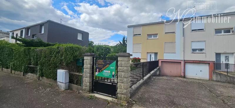 Maison - 100 m² - 7 pièces