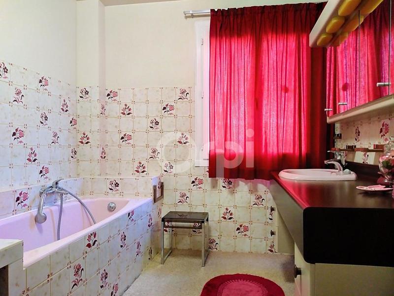 Maison - 155 m² - 7 pièces