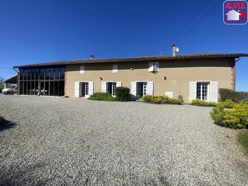 Maison - 183 m² - 6 pièces