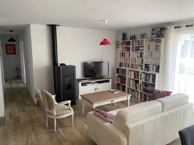 Maison - 92 m² - 7 pièces