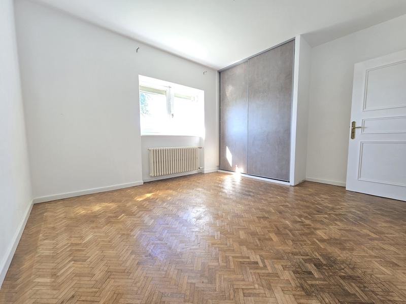 Maison - 165 m² - 7 pièces