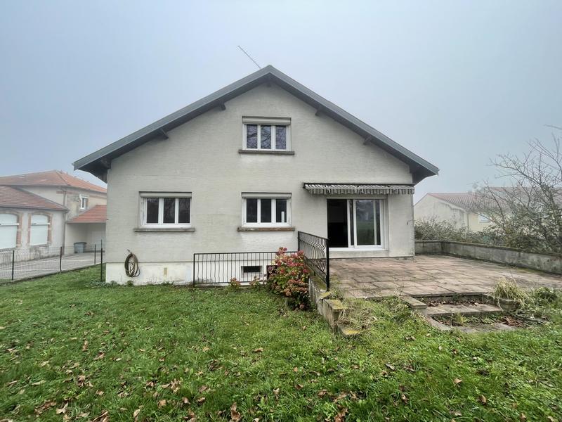 Pavillon - 112 m² - 7 pièces