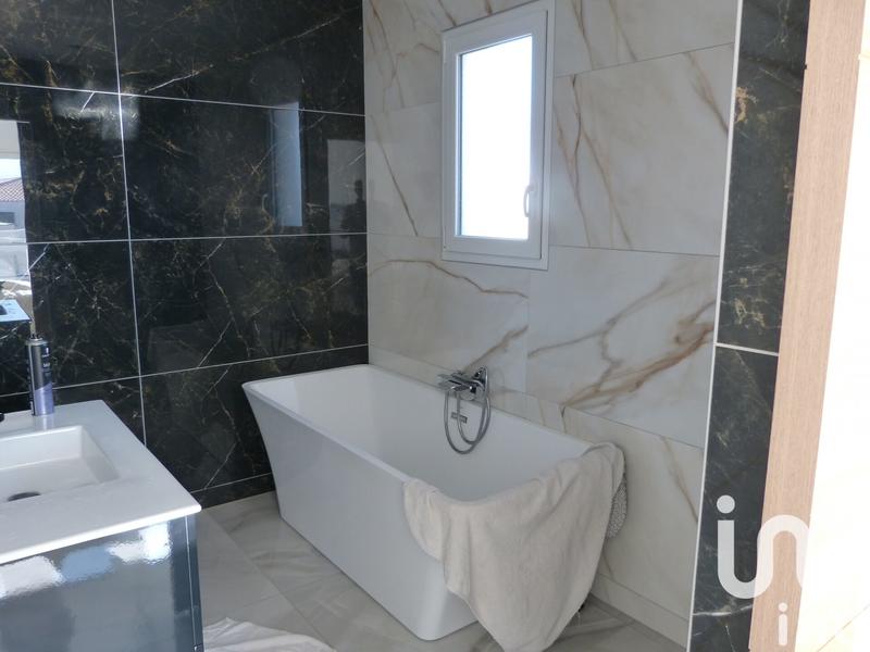 Maison de maîtres - 167 m² - 6 pièces