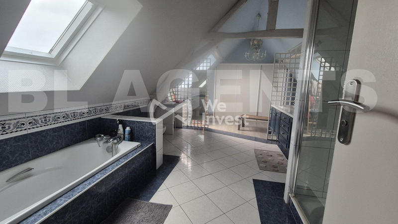 Maison - 176 m² - 6 pièces