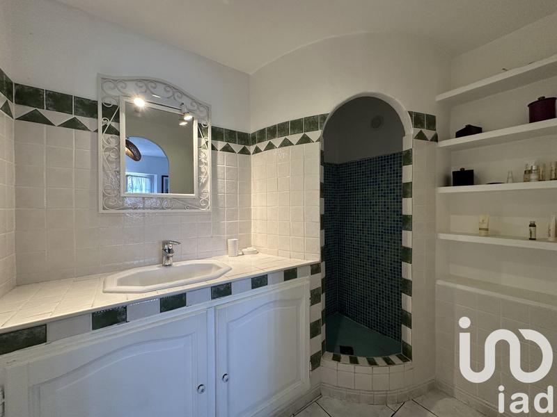 Appartement - 99 m² - 4 pièces