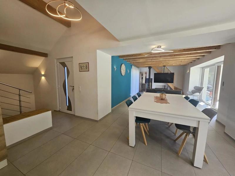 Maison de village - 130 m² - 5 pièces