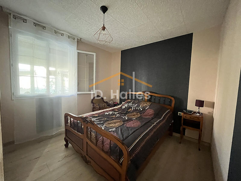 Maison - 122 m² - 7 pièces