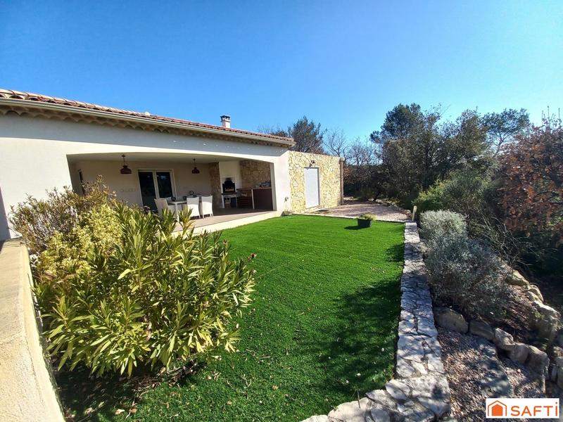 Villa - 205 m² - 5 pièces