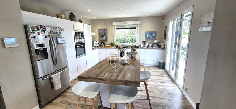 Villa - 177 m² - 5 pièces