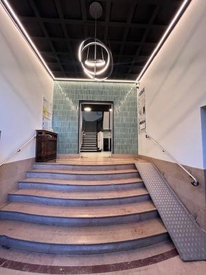 Bureau - 107 m² - 4 pièces