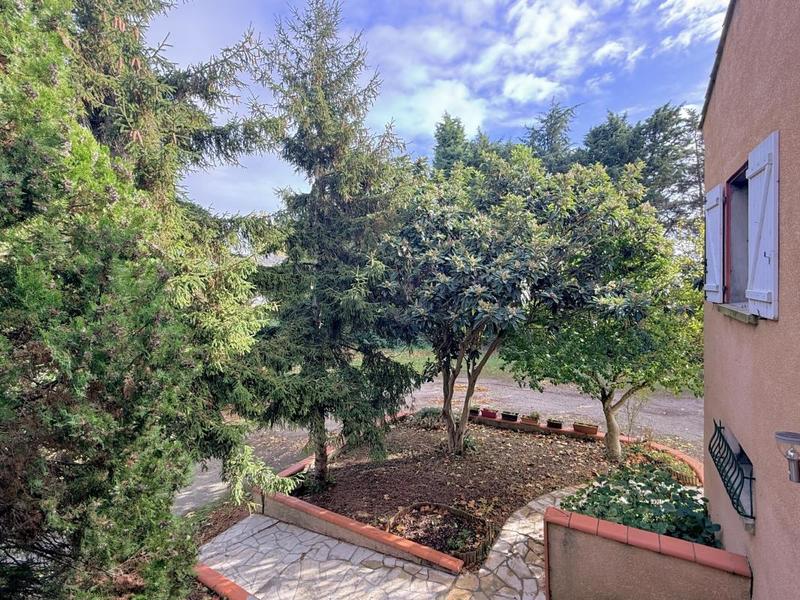 Maison - 210 m² - 7 pièces