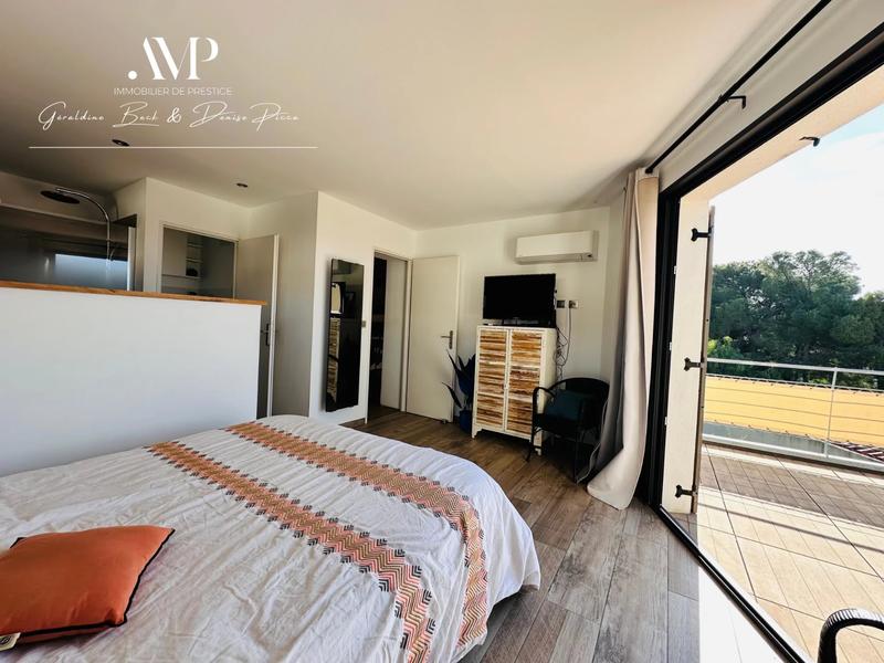 Propriété - 180 m² - 5 pièces