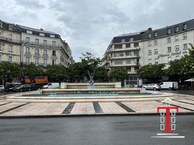 Local commercial - 347 m²