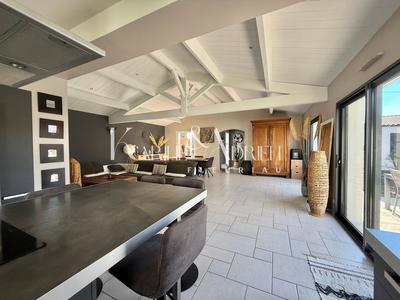 Maison - 135 m² - 5 pièces