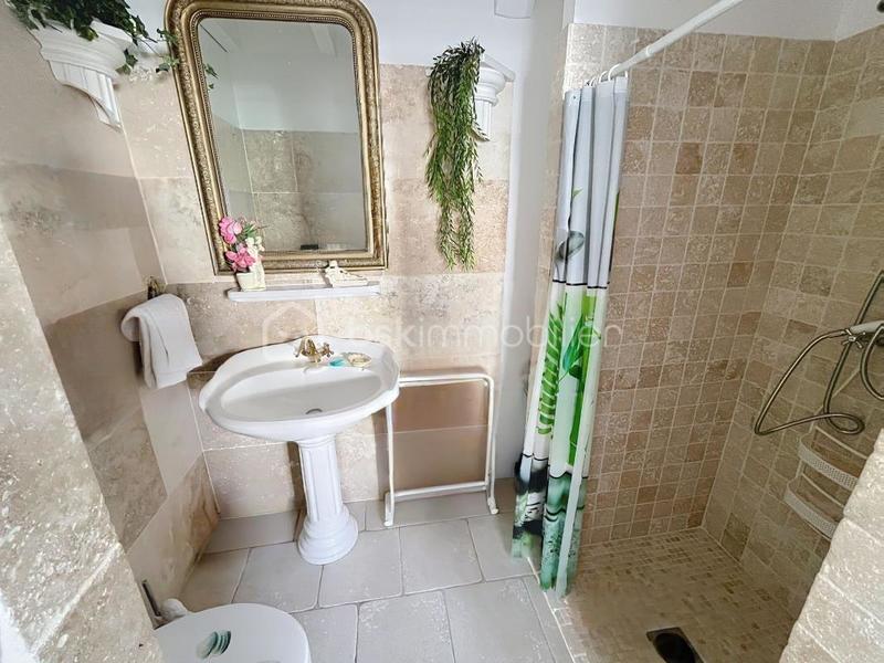 Maison - 137 m² - 7 pièces