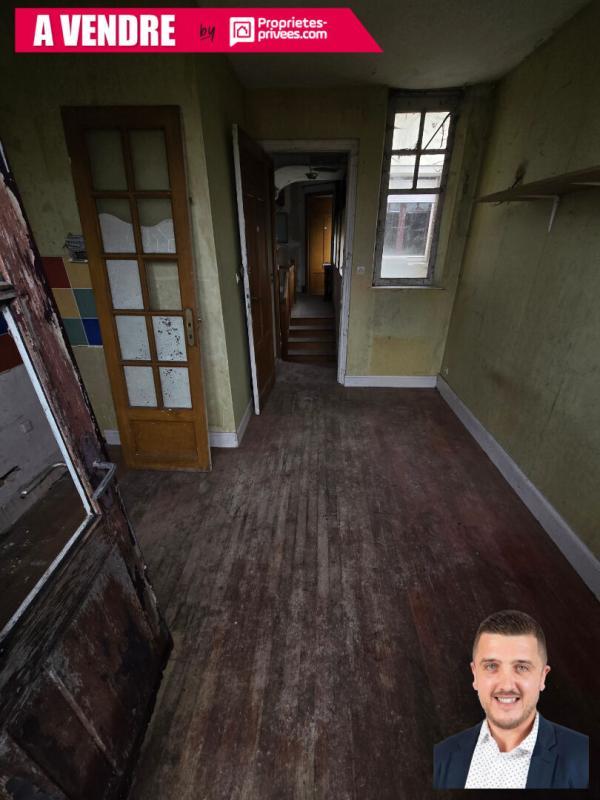 Immeuble - 200 m² - 20 pièces