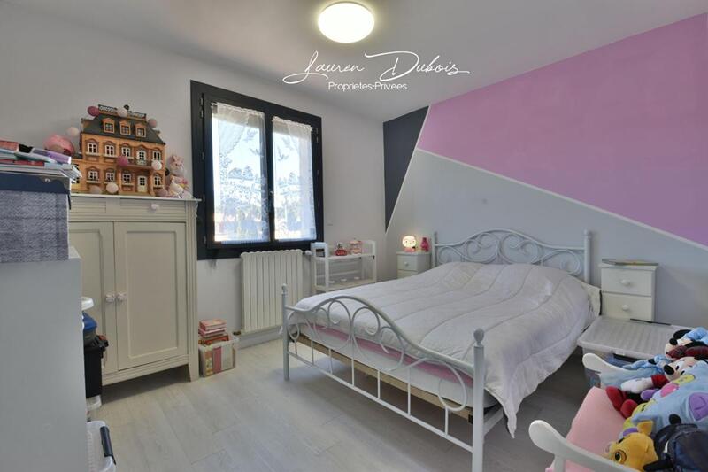 Maison - 159 m² - 6 pièces