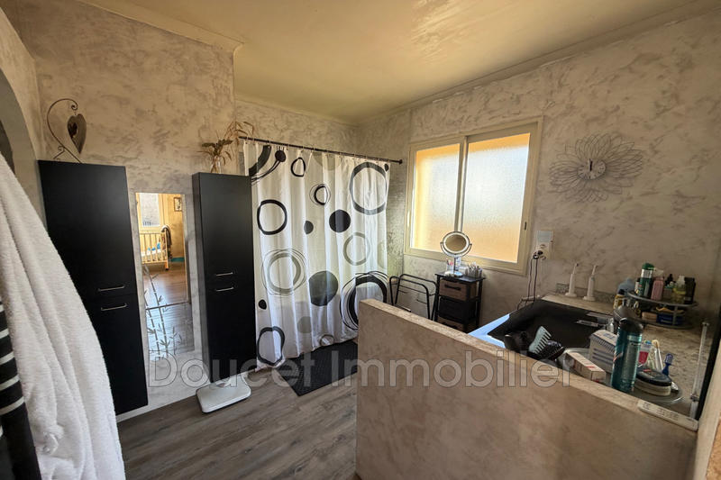 Maison - 254 m² - 5 pièces