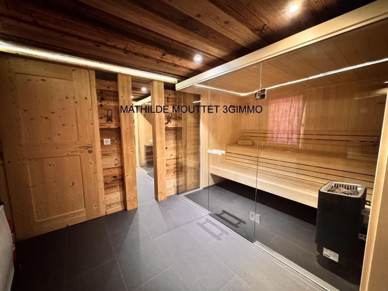 Châlet - 208 m² - 6 pièces