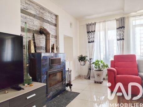 Maison de village - 220 m² - 8 pièces