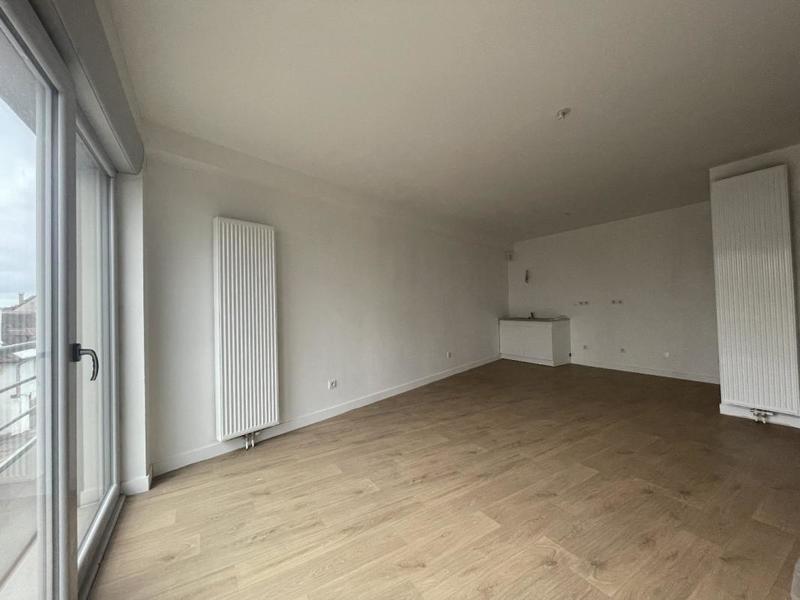 Appartement ancien - 94 m² - 4 pièces