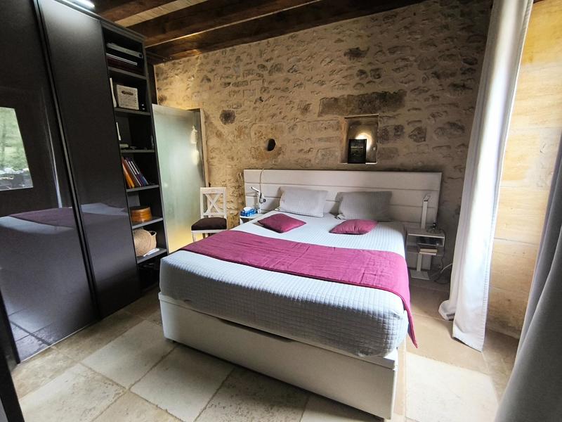 Maison - 180 m² - 7 pièces