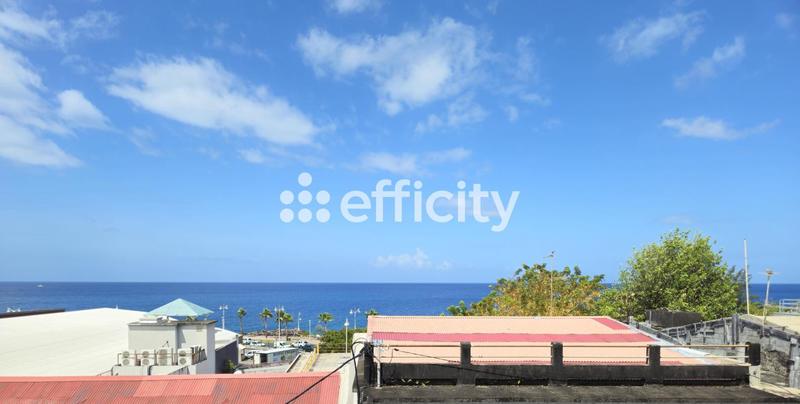 Appartement - 90 m² - 3 pièces