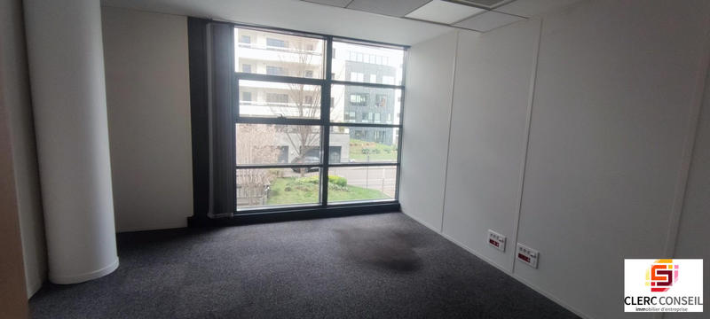 Bureau - 491 m²