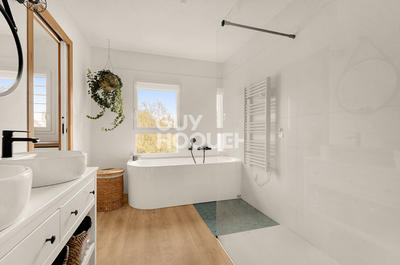 Maison - 145 m² - 5 pièces